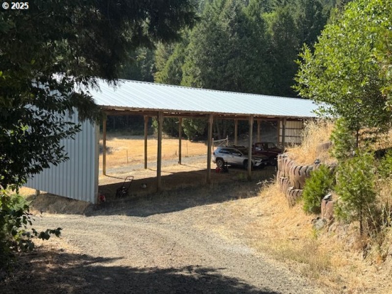 Carport