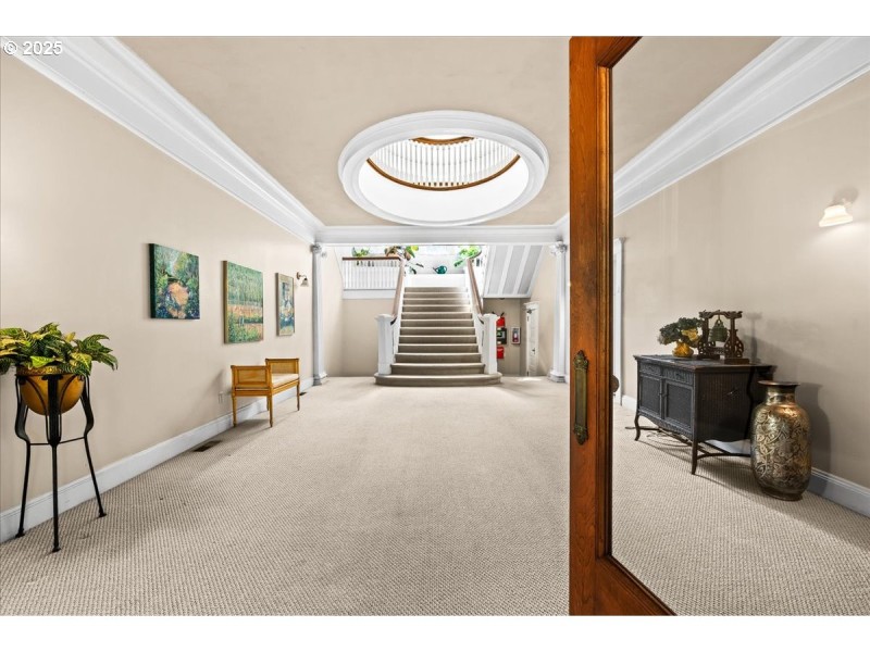 Entrance/Foyer