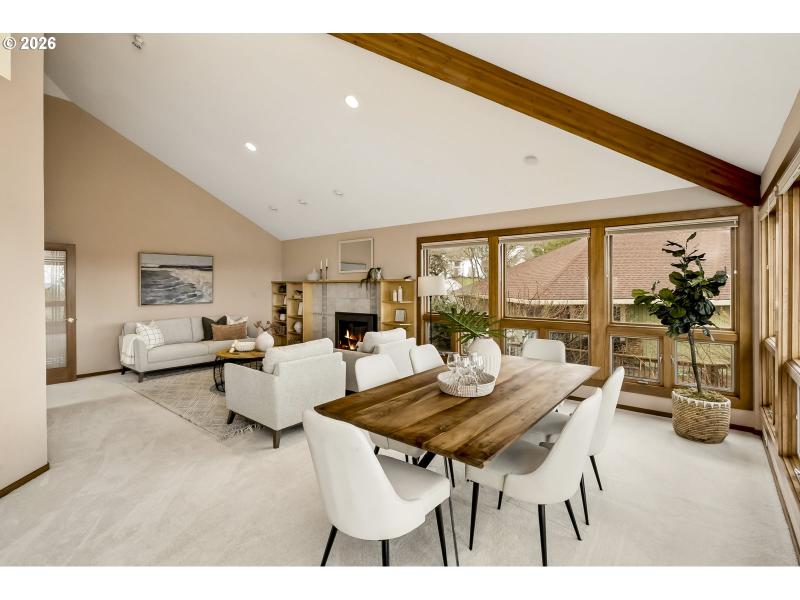 Living Room/Dining Room