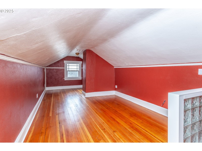 Bedroom, Owner's Suite
