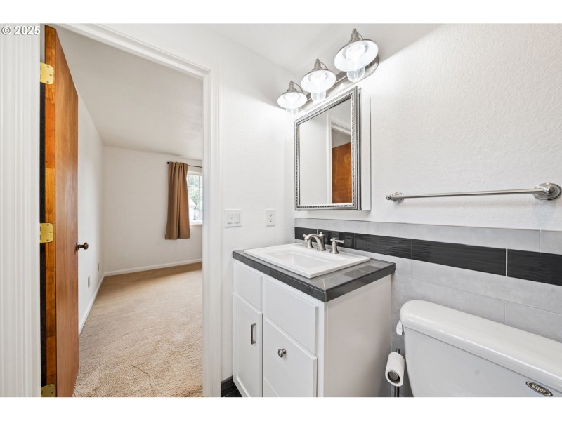 Owner's Suite Bathroom