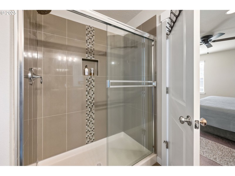 Bathroom, Attached