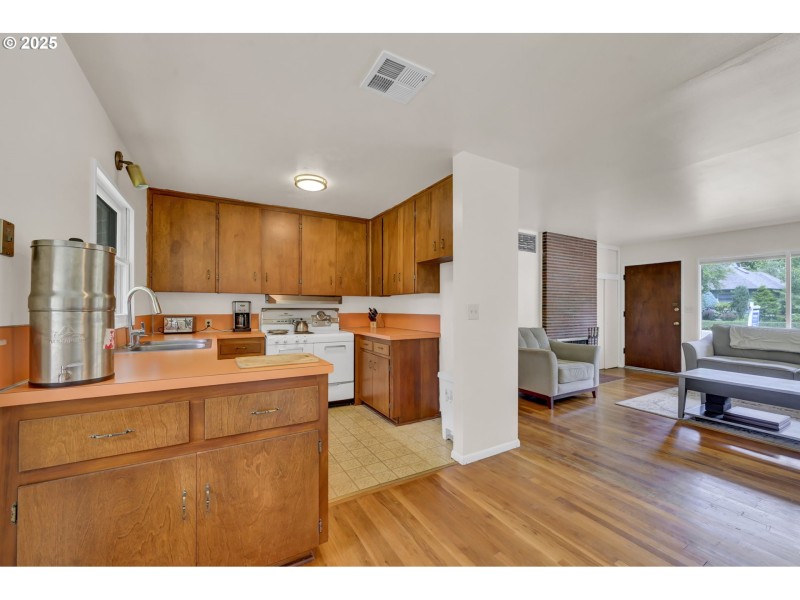 Kitchen/Living Room