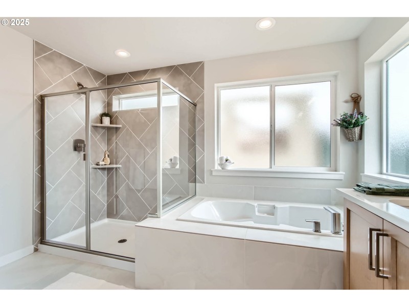 Bathroom, Attached