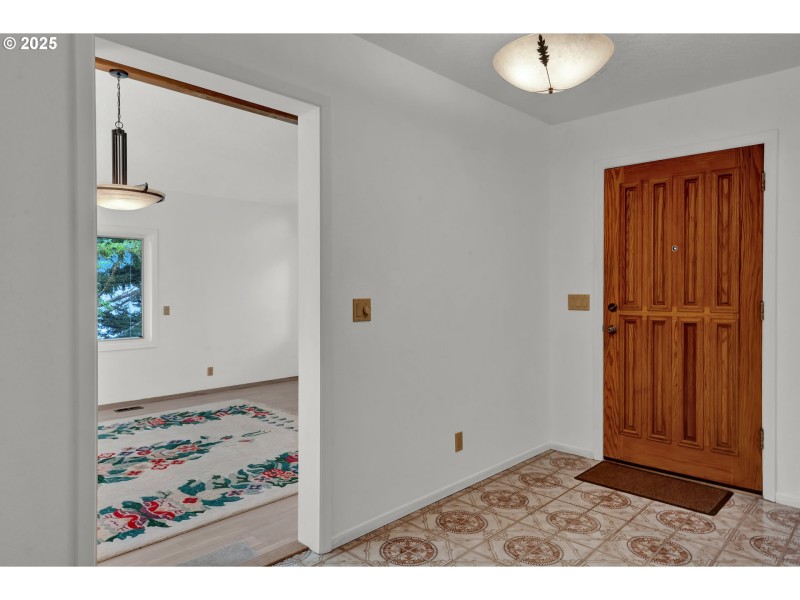 Entrance/Foyer