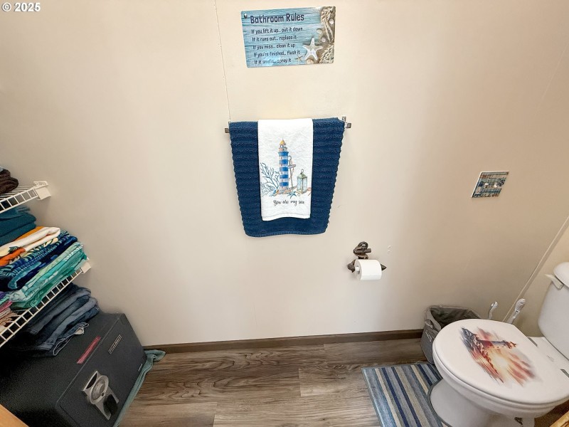 Bathroom, Attached