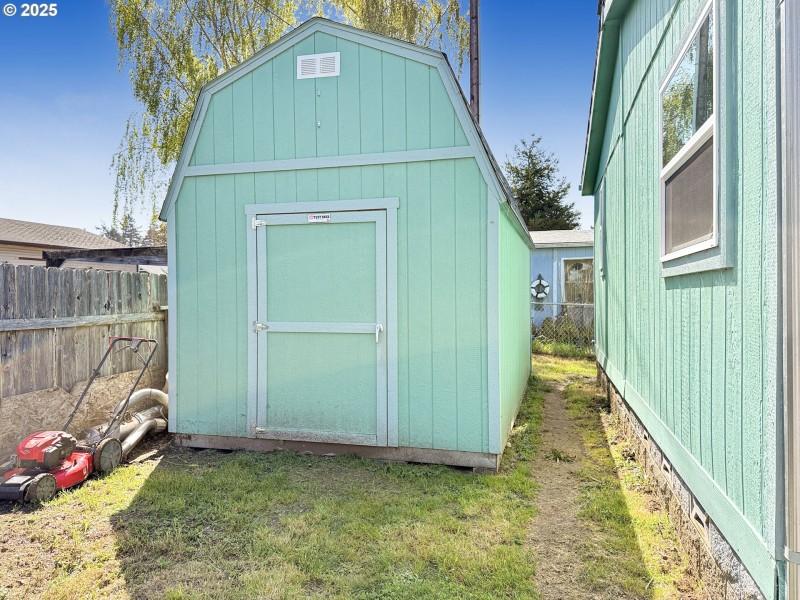 Shed