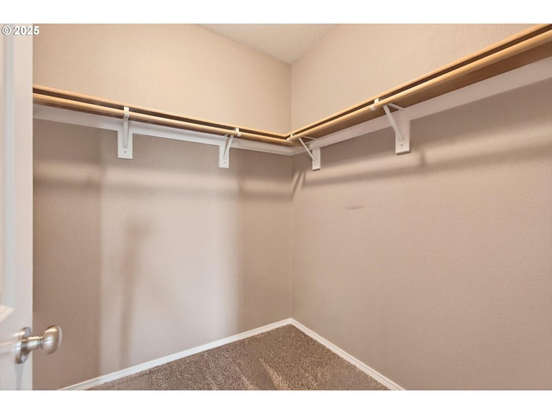Bedroom, Owner's Suite
