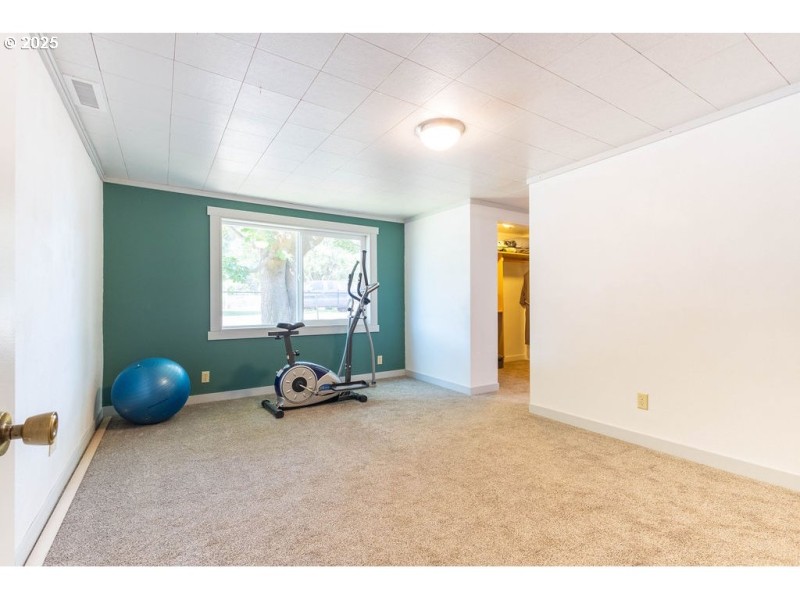 Bedroom, Owner's Suite
