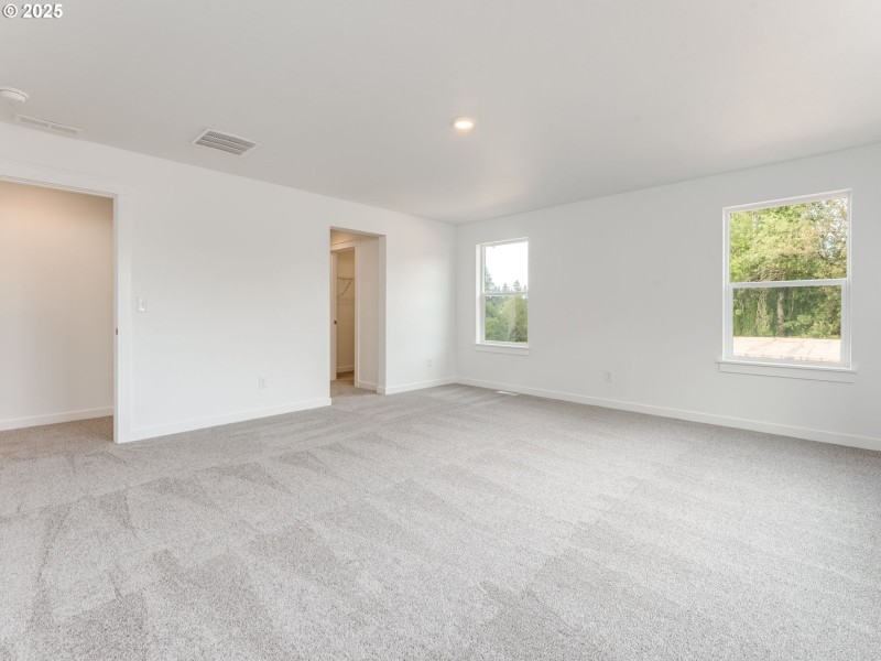 Bedroom, Primary