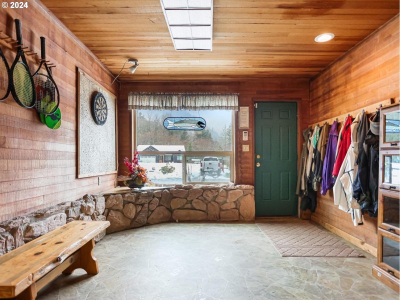 Mud Room