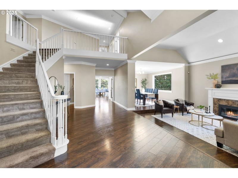 Living Room/Dining Room