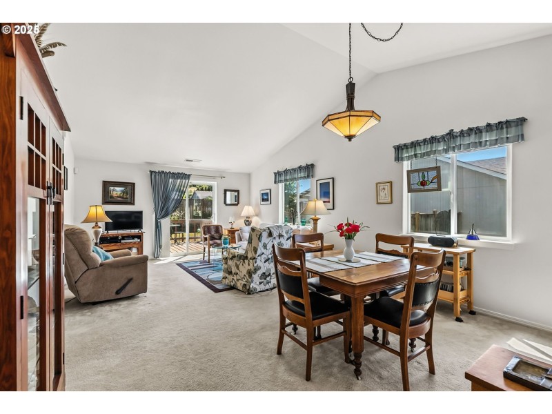 Living Room/Dining Room