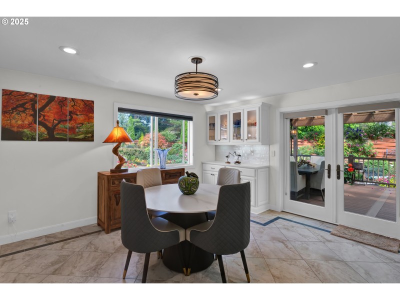 Kitchen/Nook