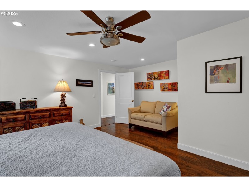 Owner's Suite Bedroom