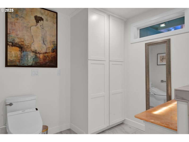 Owner's Suite Bathroom