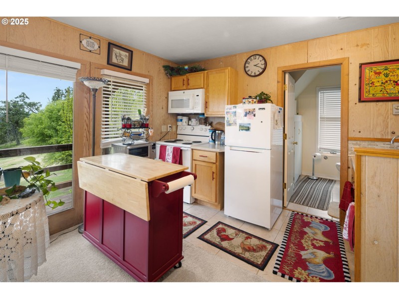 Kitchen/Nook
