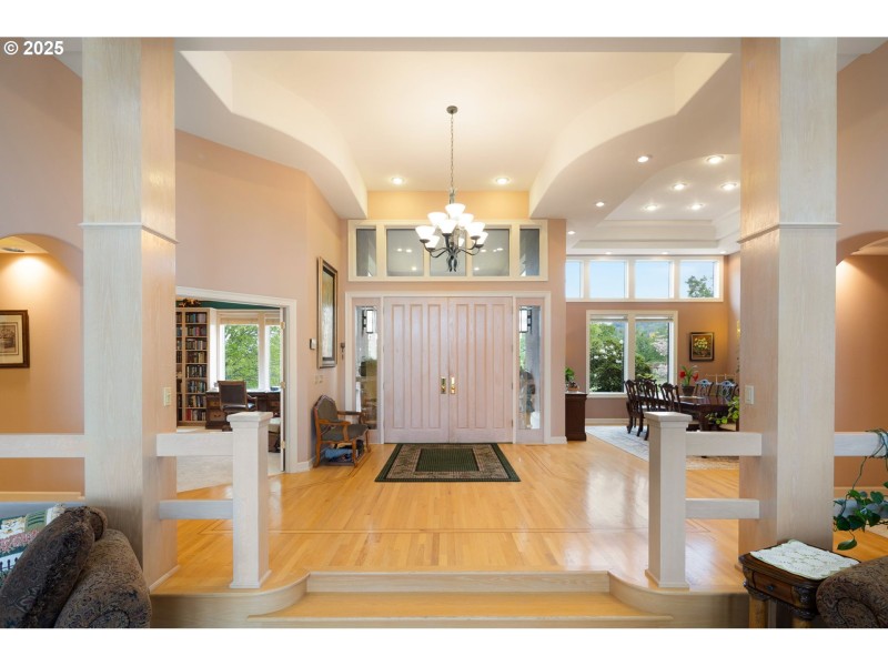 Entrance/Foyer