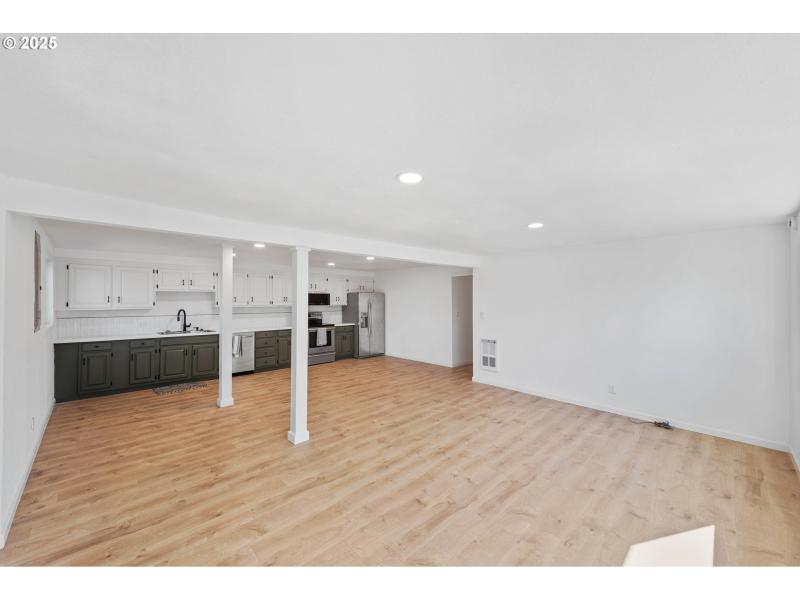 Kitchen/Living Room