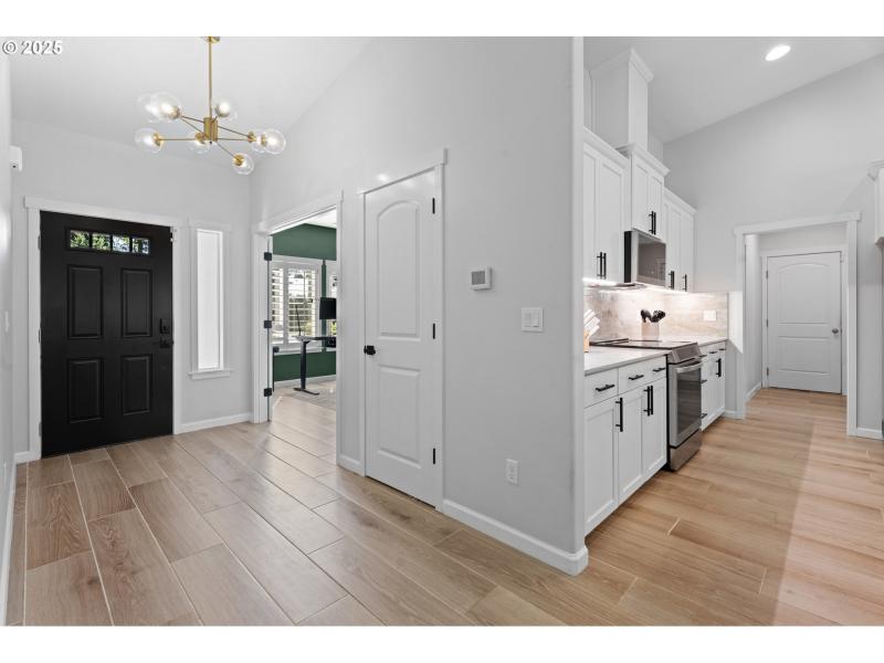 Entrance/Foyer