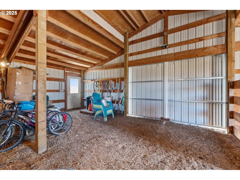 Barn