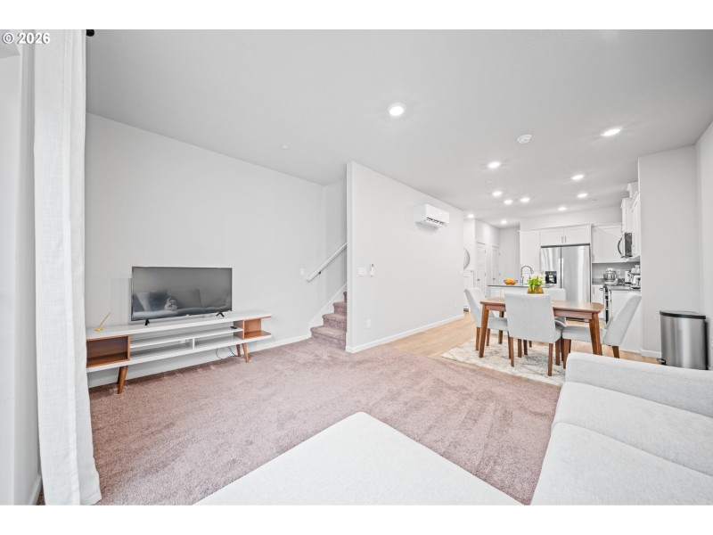 Living Room/Dining Room