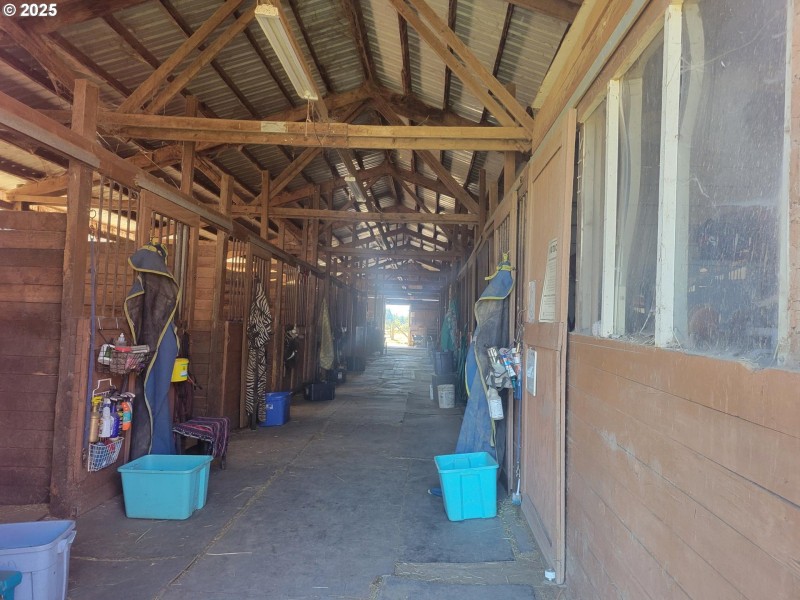 Stable