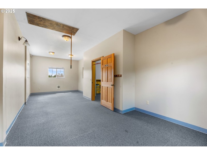 Den/Office