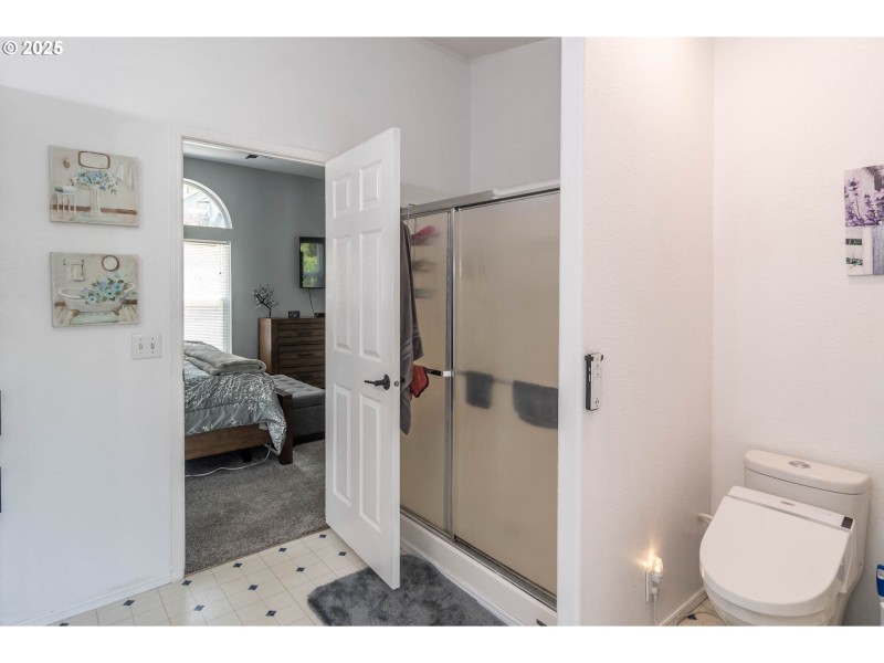Bathroom, Attached