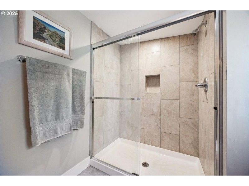 Bathroom, Attached