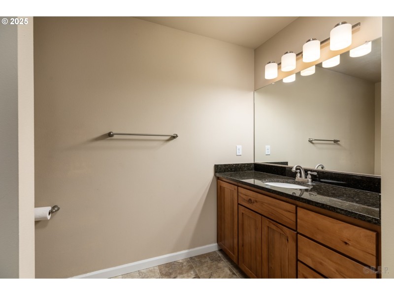 Bathroom, Attached
