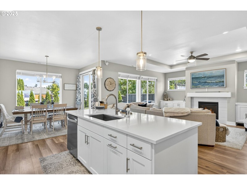 Kitchen/Living Room