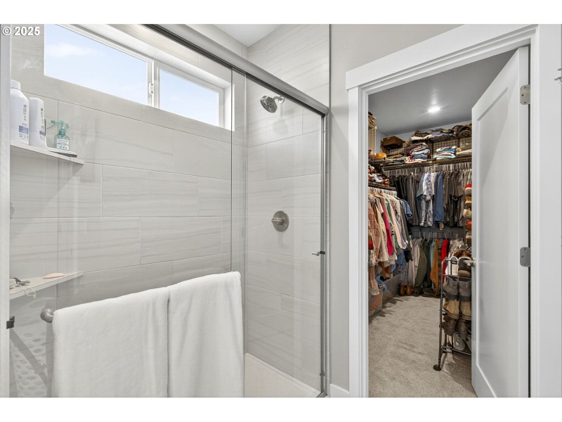 Bathroom, Attached