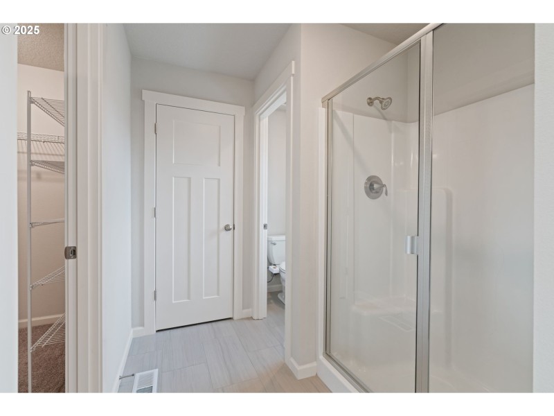 Bathroom, Attached