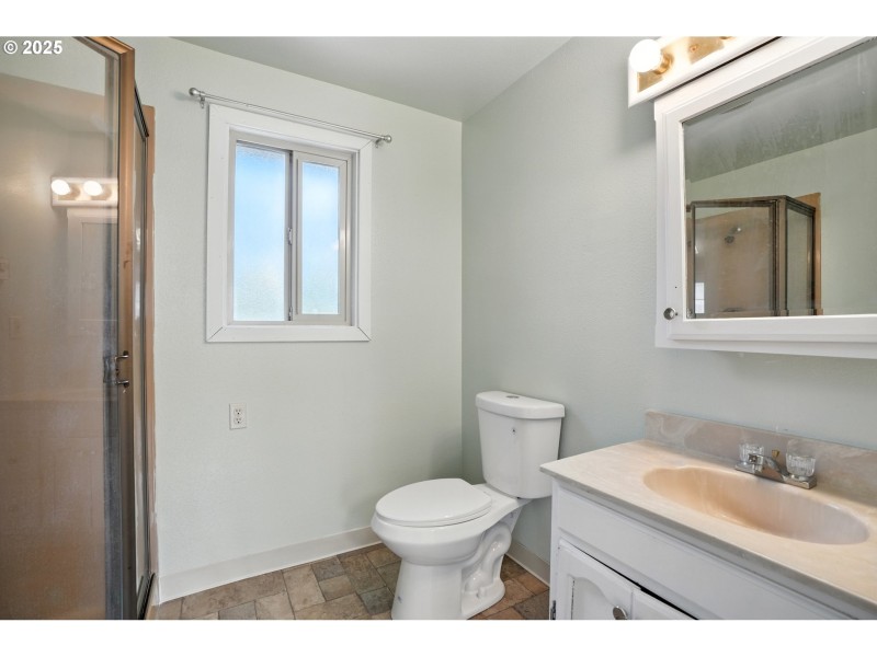 Owner's Suite Bathroom