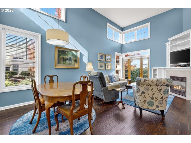 Living Room/Dining Room