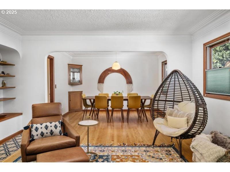 Living Room/Dining Room