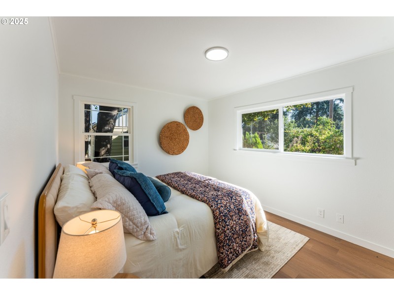 Bedroom, Primary