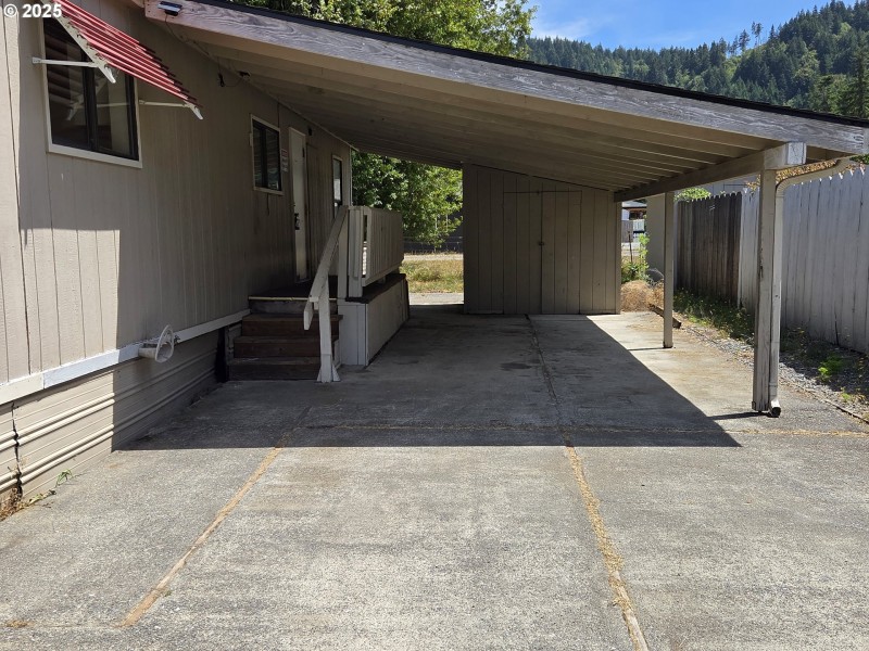 Carport