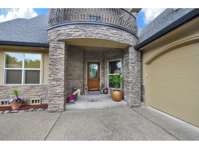 Entrance/Foyer