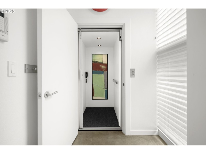 Elevator