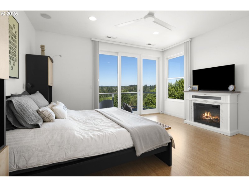 Owner's Suite Bedroom