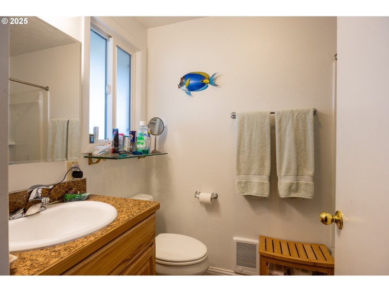 Bathroom, Attached