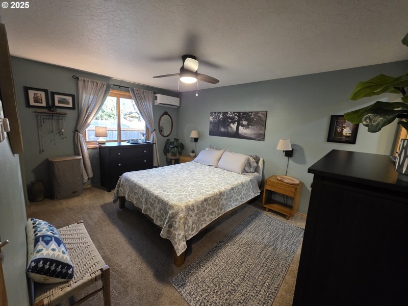 Bedroom, Owner's Suite