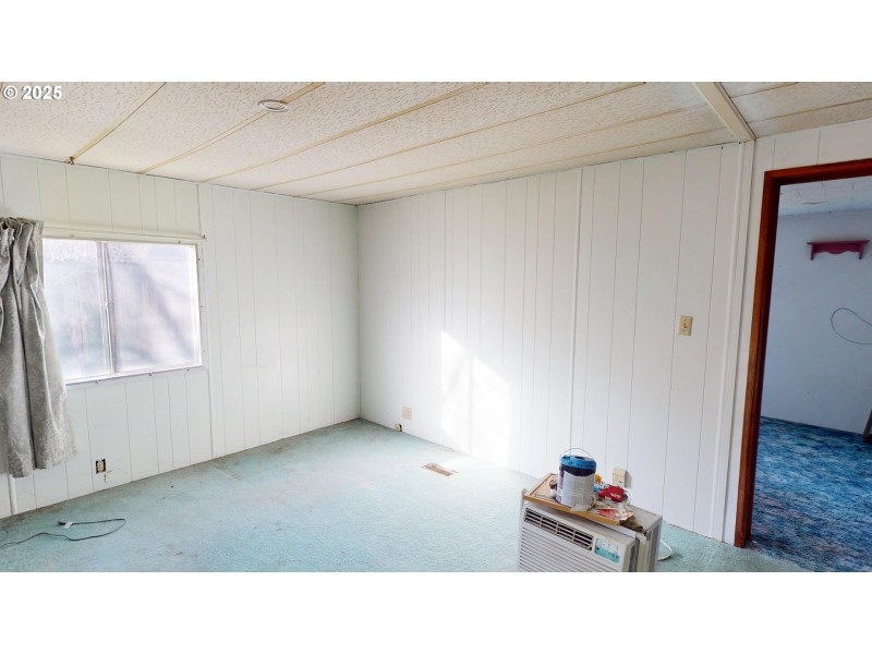 Bedroom, Owner's Suite