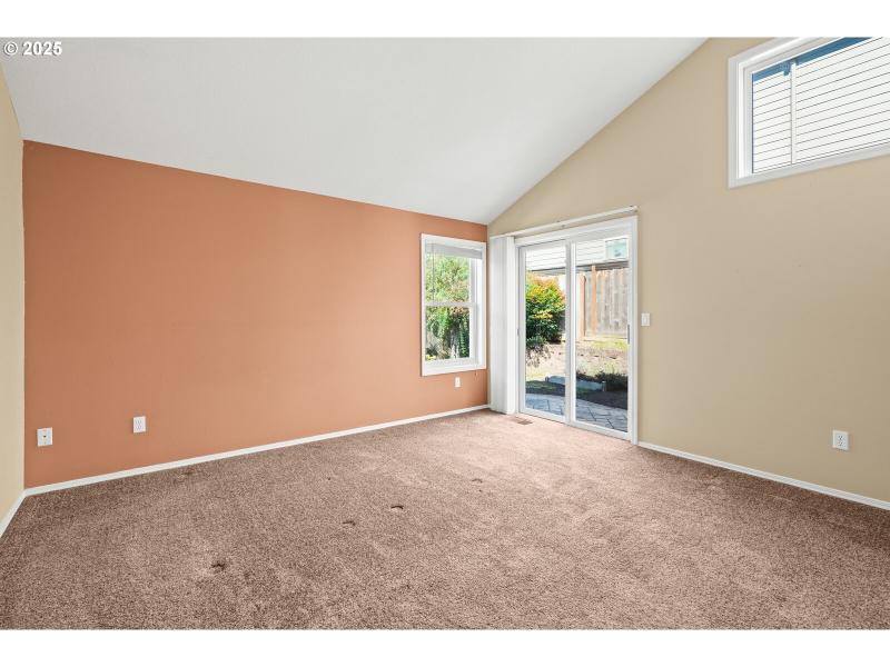 Bedroom, Primary