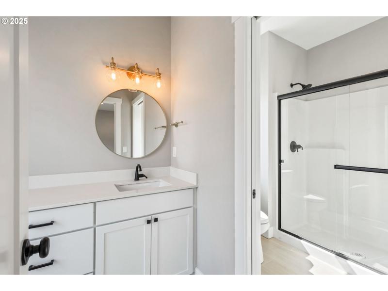 Owner's Suite Bathroom