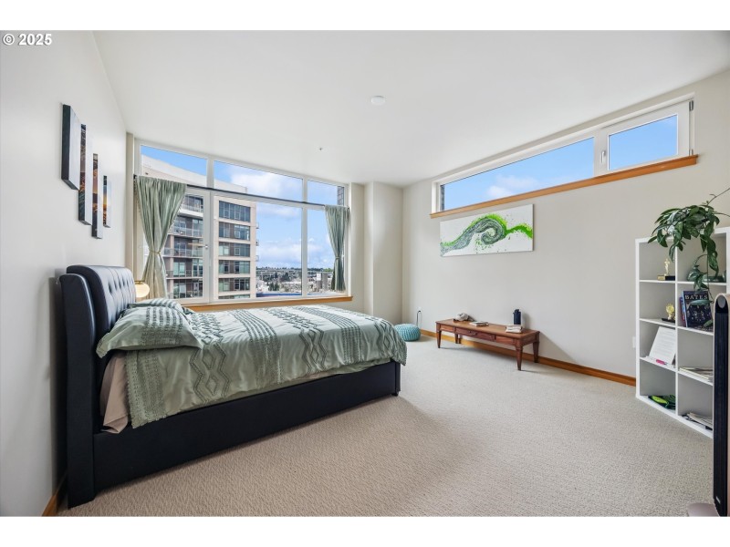 Bedroom, Primary