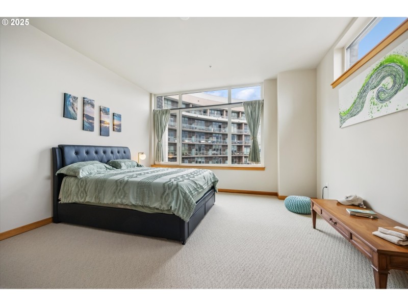 Bedroom, Primary