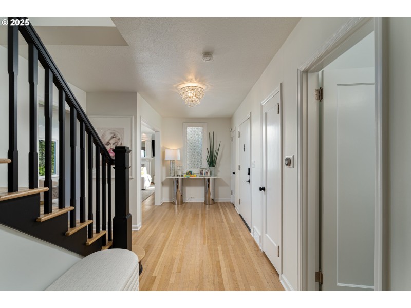 Entrance/Foyer